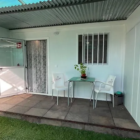 Renovated Tiny House Apartment *